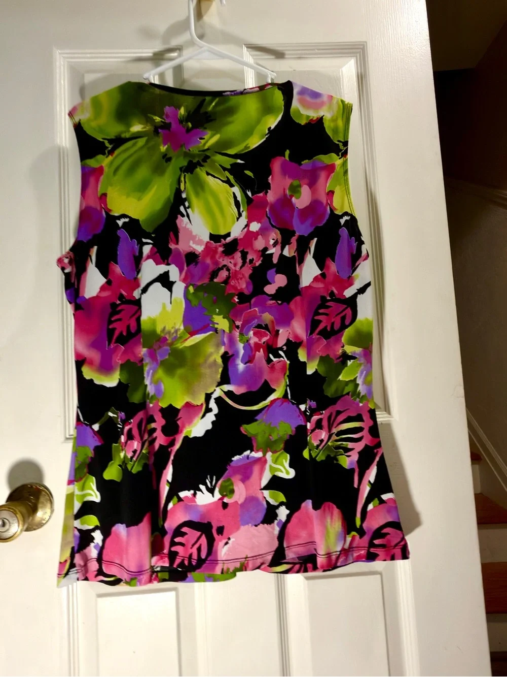 Dress Barn Sleeveless Ruffle V-Neck Floral Top - Pink & Green